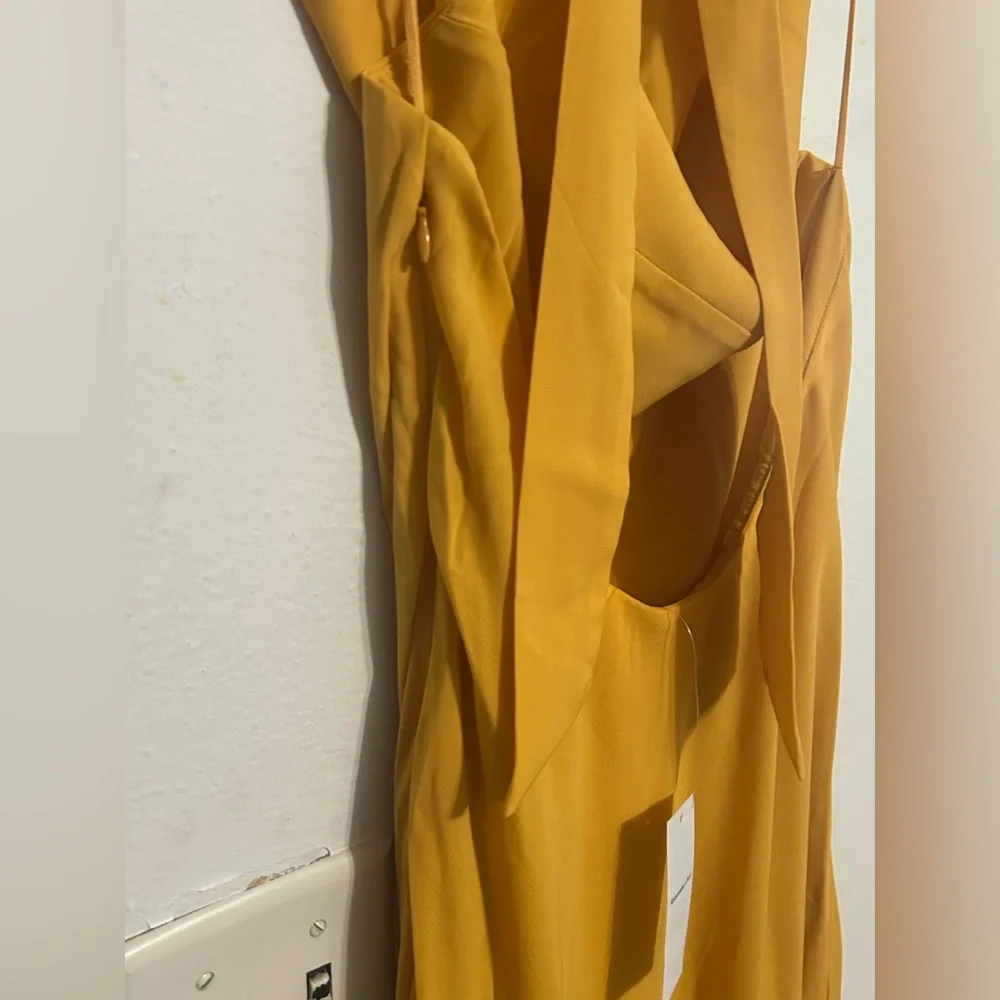 Abercrombie & Fitch / Cowl Neck Halter Maxi Dress Yellow Small